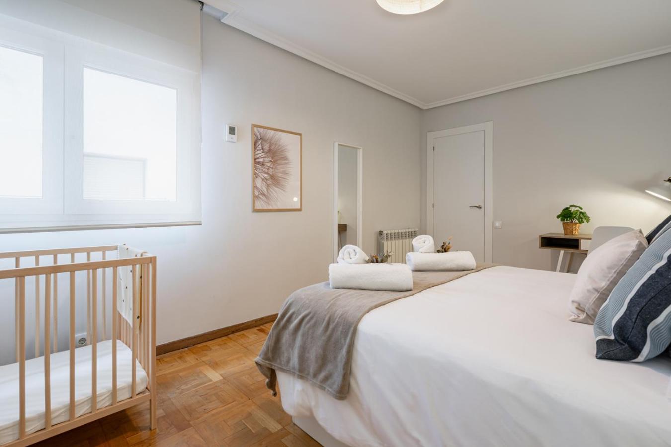 Apartamento Tres Mares Gijón Extérieur photo