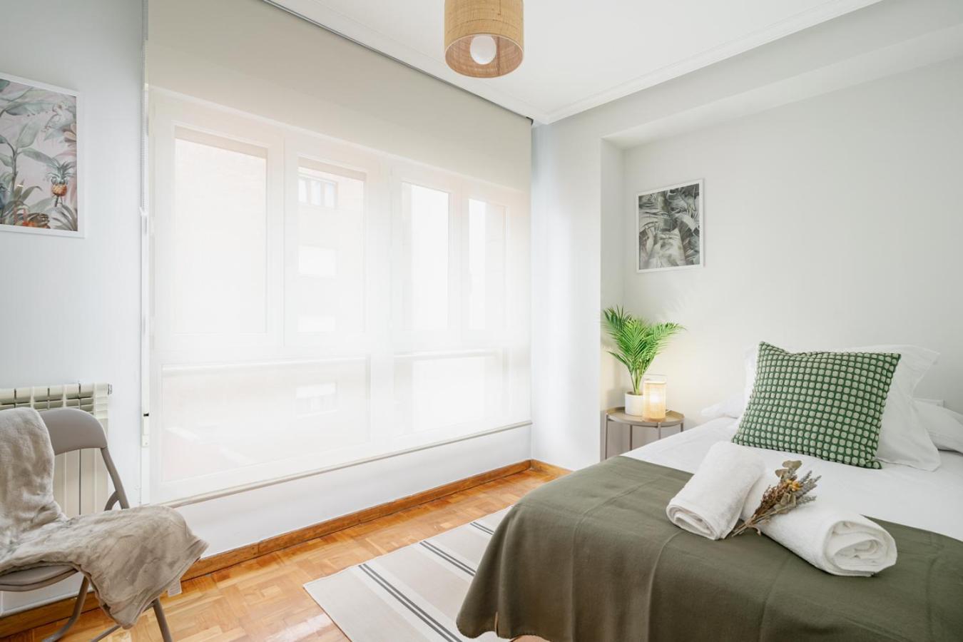 Apartamento Tres Mares Gijón Extérieur photo